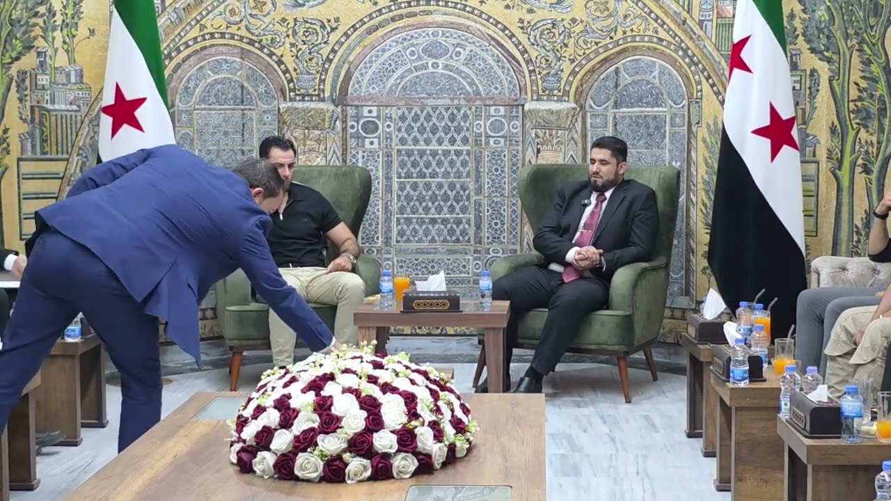 حوار شفاف وعفوي مع محافظ ادلب السيد 