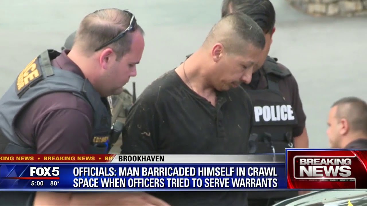 Man arrested after SWAT standoff - YouTube