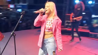 Görele'de Alexandra Stan'in Harika Sahne Performansı . Resimi