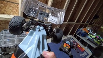 Leaking Shocks, Overdue Maintenance! - 4WD MOD Buggy A-MAIN with TEKNO EB410.2 - Netcruzer RC