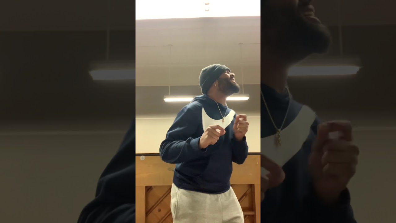 A House is not a home ( COVER ) Luther Vandross