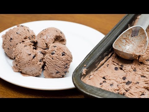 HOMEMADE CHOCOLATE ICE CREAM RECIPE | EGG LESS | NO ICE CREAM MACHINE