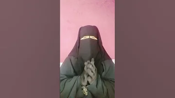 اخت تدعي على اخوها حين دفنه وتقول اللهم انتقم منه الان وهو بين يديك 