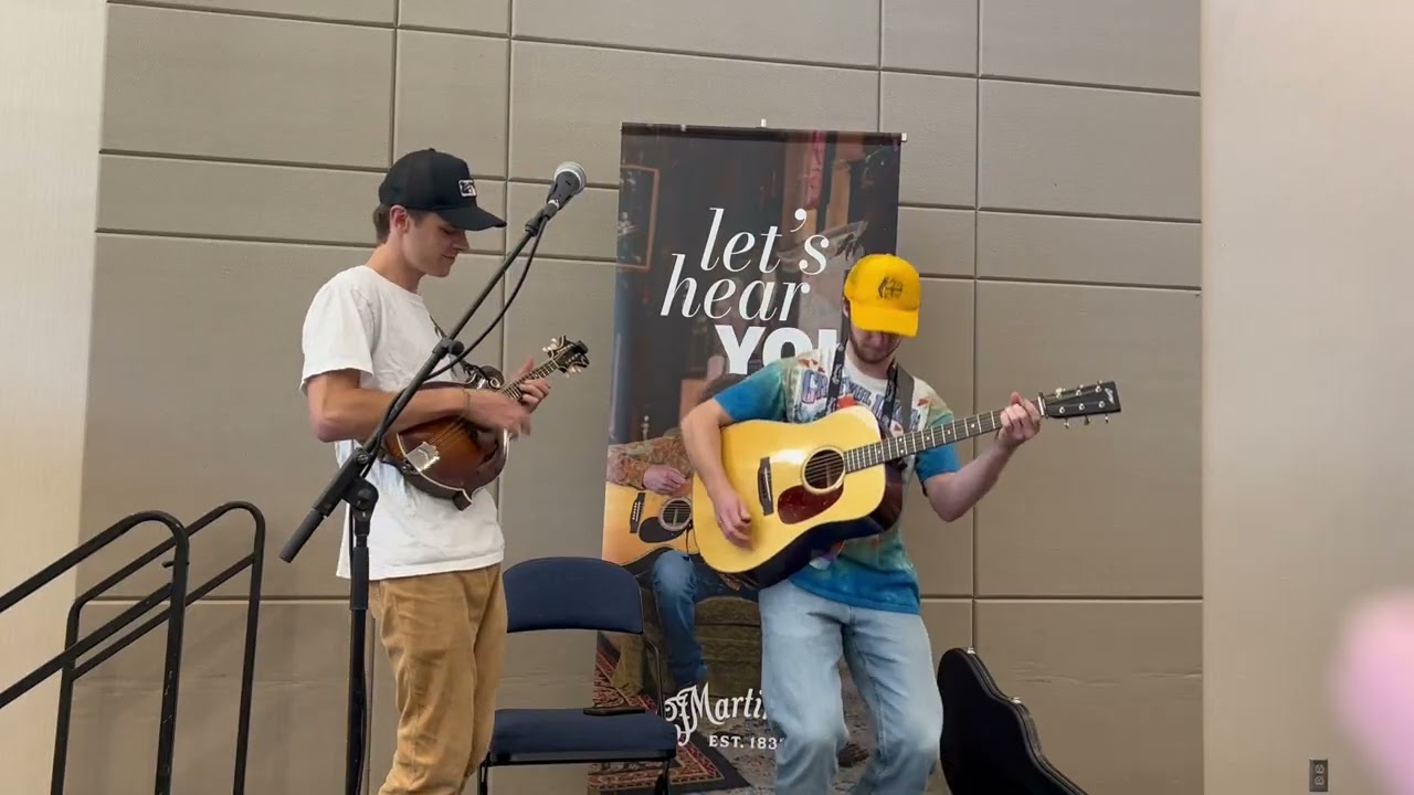 Squirrel Hunters - Drury Anderson & Luke Black at IBMA 2025
