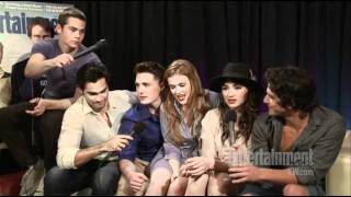 [Comic-Con 2011] Teen Wolf Interview EW.com