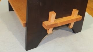 Applying Finish To Arts And Crafts Style Table - A Woodworkweb.com Video