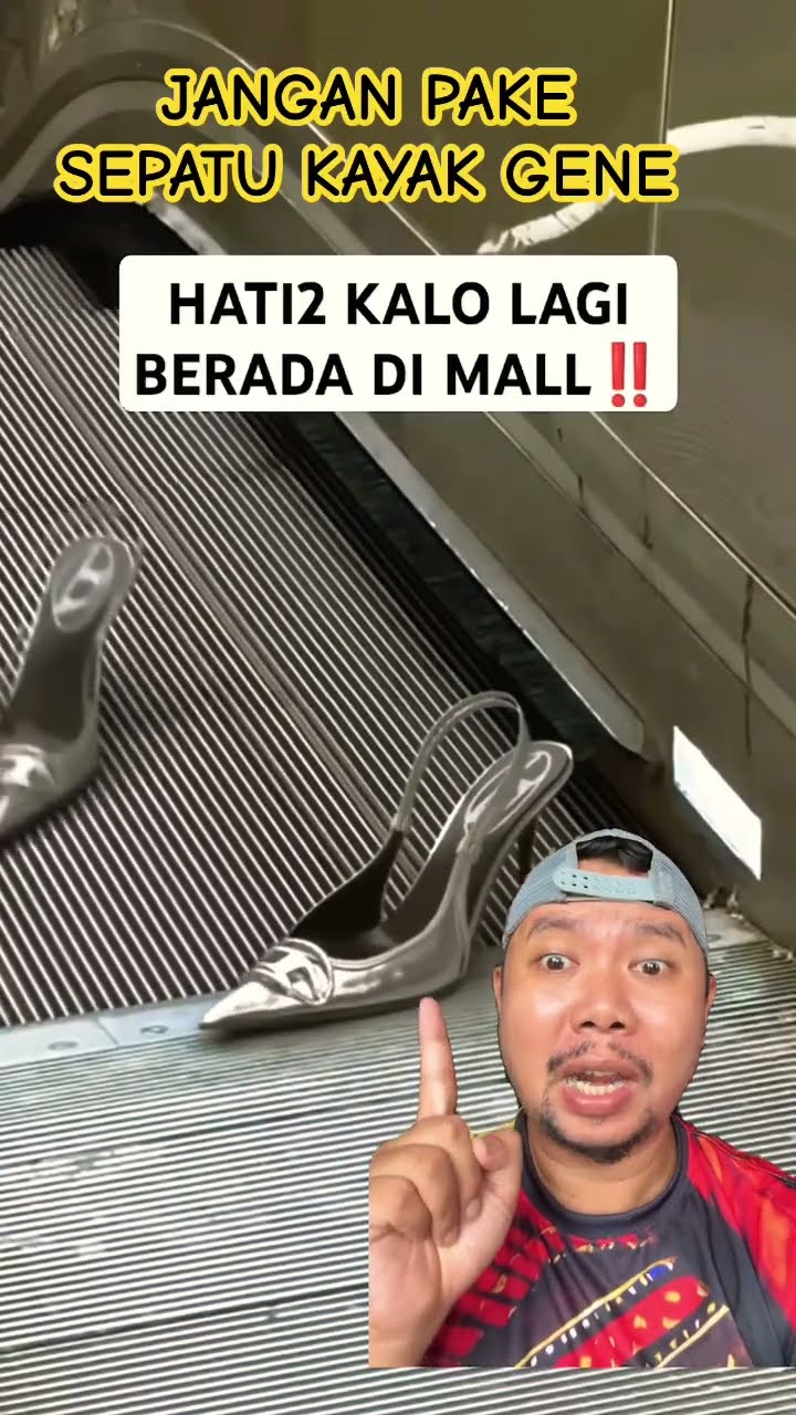 HATI HATI NAEK ESKALATOR DIMALL!!!??#shortsfeed #shorts #shortvideo #reaction #lol