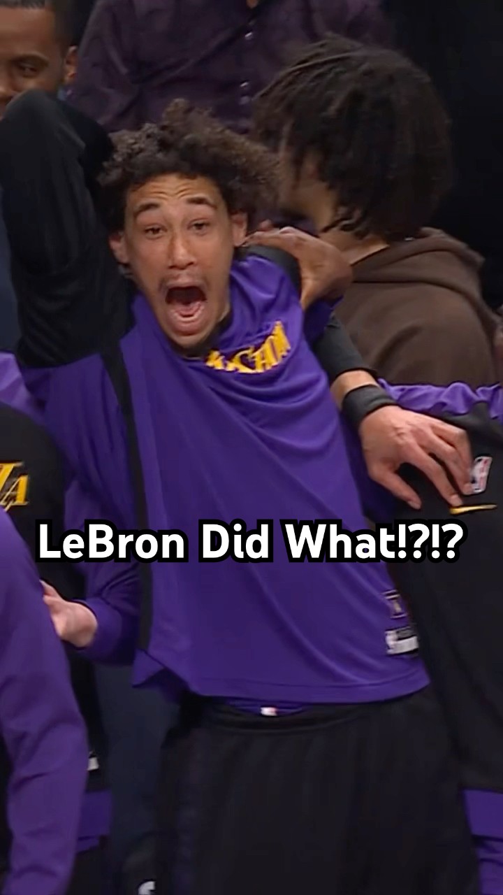 LeBron pulls off RIDICULOUS left hand slam ?