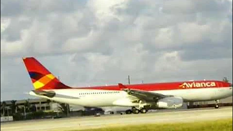 Airbus A330  EXTREME takeoff in KMIA.  (HD)