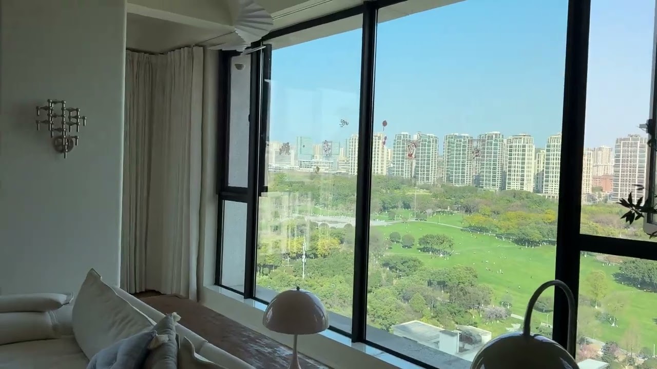 The decoration is average but the lighting is excellent#Live in the scenery#Douyin Good Ho