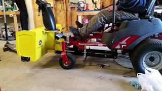 FERRIS 600 Z WITH JOHN DEERE SNOWBLOWER ATTATCHMENT