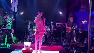 Special Take Care Bar (1/2): Chuck Berry - Johnny B Good Jomtien Live Music by DPC Music Pattaya 290 views 3 days ago 2 minutes, 48 seconds