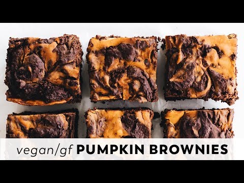 Vegan Pumpkin Swirl Brownies // gluten-free + oil-free
