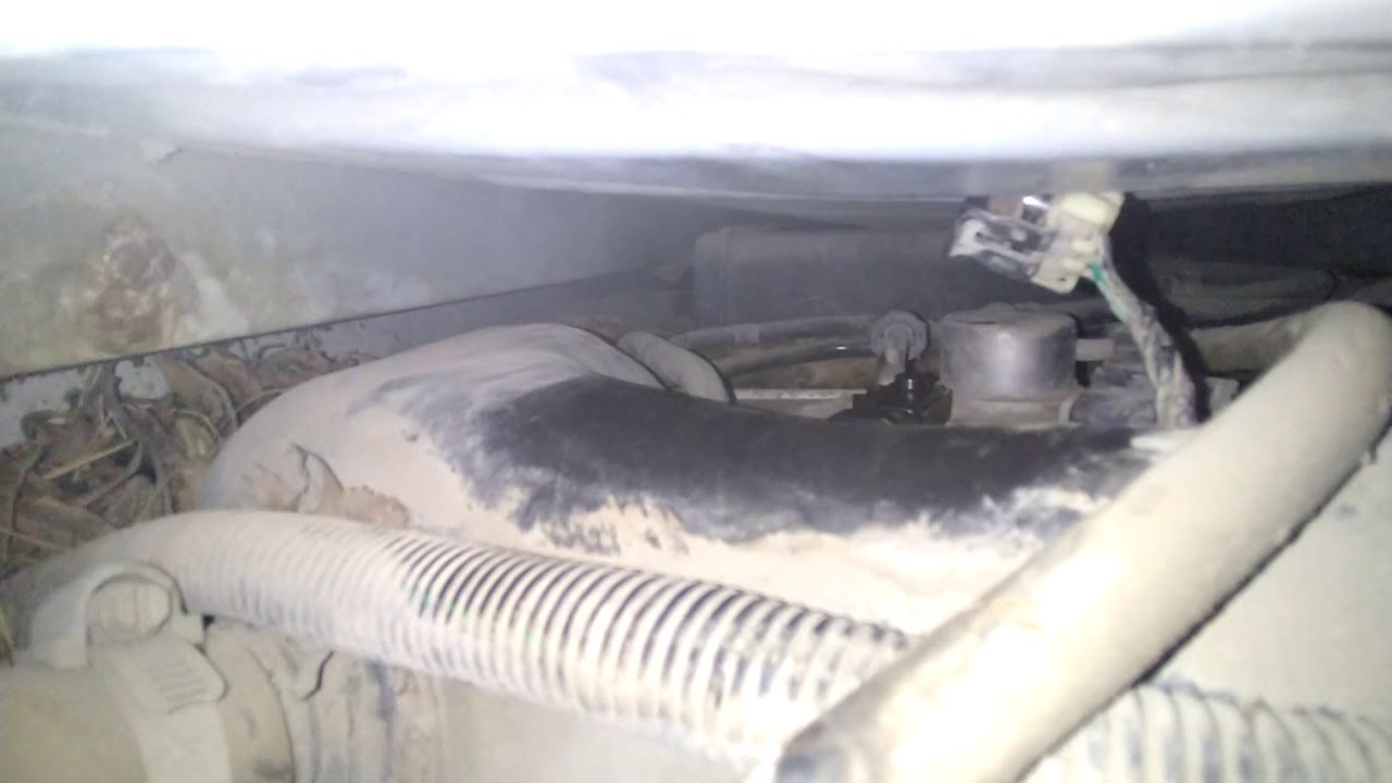 2006 chevy silverado or 1500 fuel pressure sensor tank replace YouTube