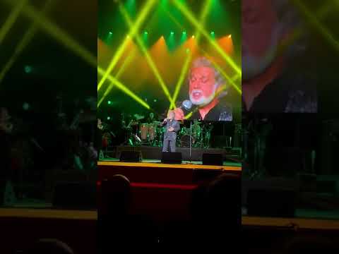 Dariush Eghbali Live In Concert Vienna Austria Friday October 7 2022