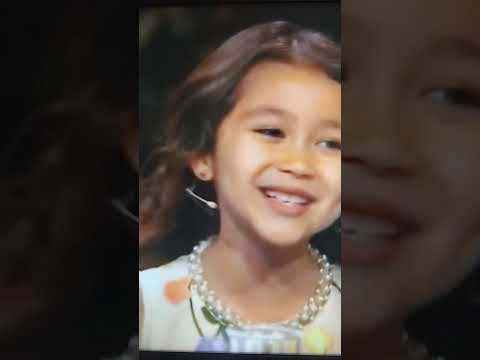 Юные Таланты УЗБЕКИСТАНА ДАРИТЕ ЖЕНЩИНАМ ЦВЕТЫ