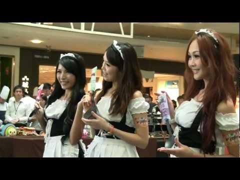 2011.11.01 夢時代超級週年慶記者會 12女僕展示 OPEN!大主廚 魔法廚具
