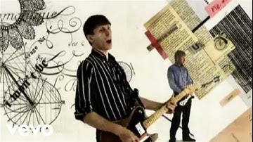 Franz Ferdinand - Take Me Out (Official Video)