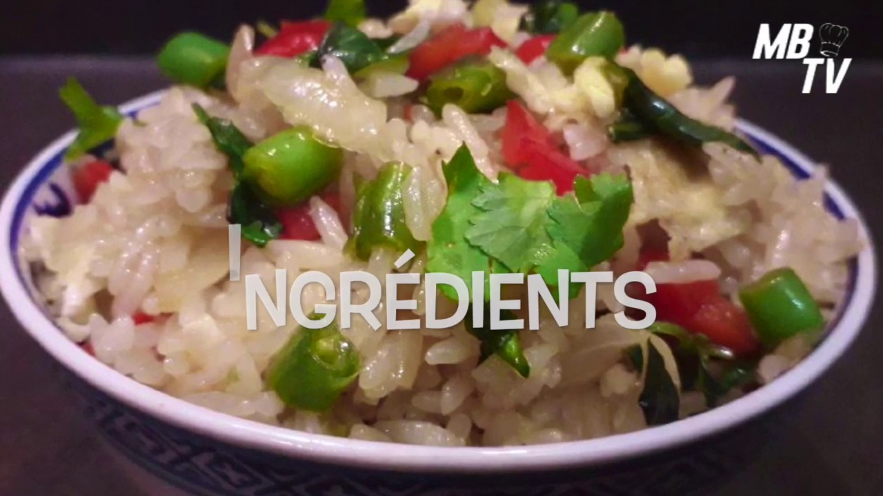 Riz sauté aux légumes et sauce soja - YouTube