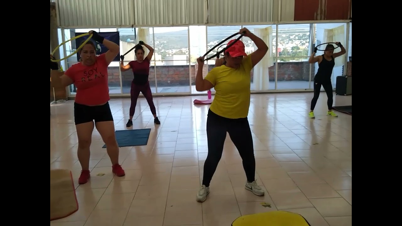 Acondicionamiento Físico/ Rutina Con Aro