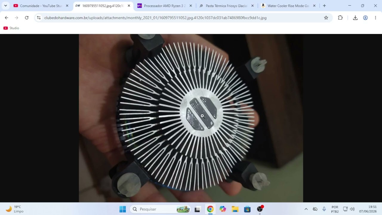 Usar a Pasta Térmica que vem no Cooler