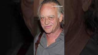 Με το τραγούδι του «Καραϊσκάκης» αποχαιρέτησαν φίλοι,συγγενείς και συνάδελφοι τον Νίκο Καλογερόπουλο