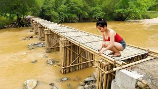 Download Lagu 101 Days: Young Woman Builds a Bamboo Bridge Across Floodwaters – From Start to Finish MP3