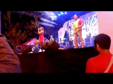 Shinta Arsinta Terbaru Live Sidoarjo - Cinta Luar Biasa