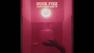 Duck Fizz - Alice Resimi