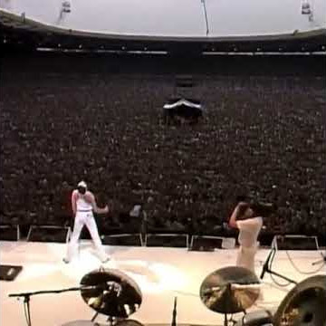 We will Rock you - Queen live concert || story wa