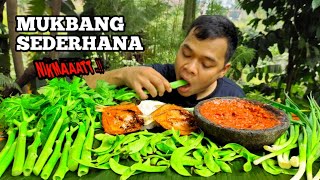 Mukbang Lalapan Batang Pepaya  Kacang Roay  Daun Bawang  Sambal Terasi saldanrodukalam