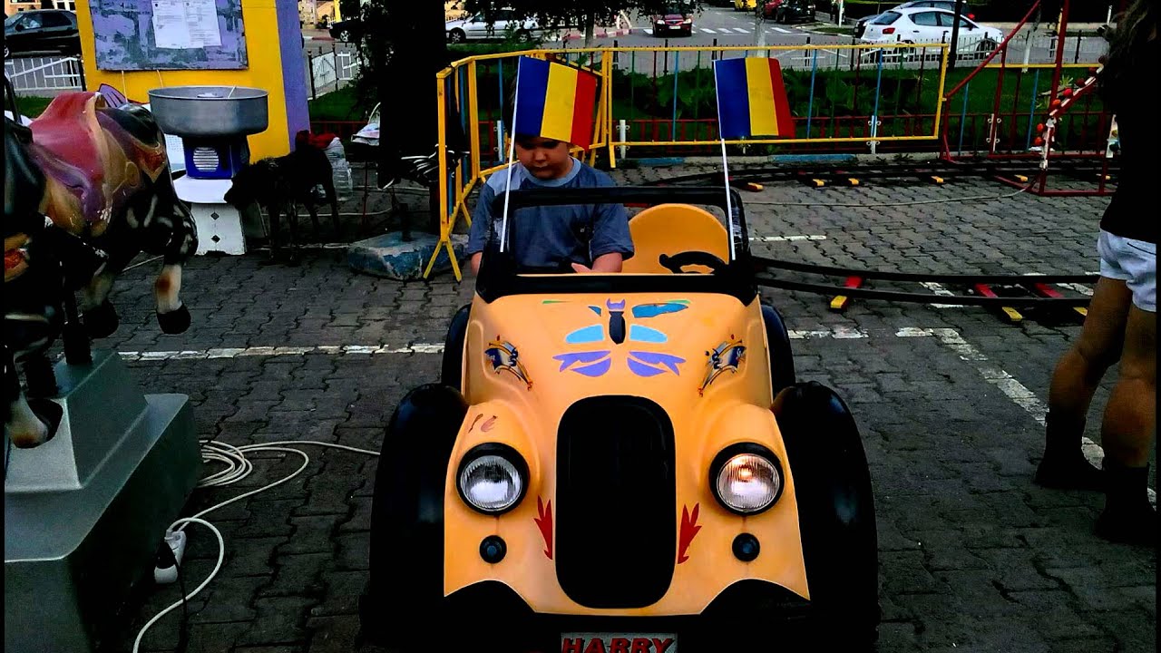 Car playful, funny cars for kids - baby joy