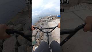 Frensiz giderken önüme düz duvar çıkıyor… #bmx #bisiklet #youtubeshorts #shorts