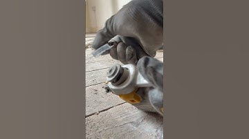 How To Change Dewalt Multi Tool Blade #youtubeshorts #diy #dewalt#tiktok #plumbing #tool #holes #1m