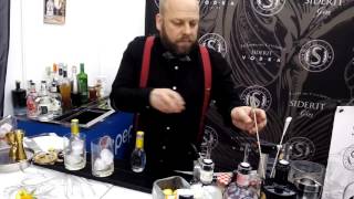 Oscar Solana, Taberna La Solía, Liaño, Cantabria #Smoking #Gin #fibar2015