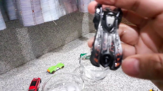 Hot Wheels Batmobile Batman Color Shifters 2011 - Muda de Cor na Água Aberto