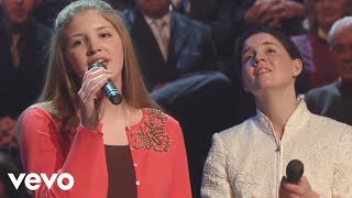 The Collingsworth Family - God Is in the Shadows [Live] chords