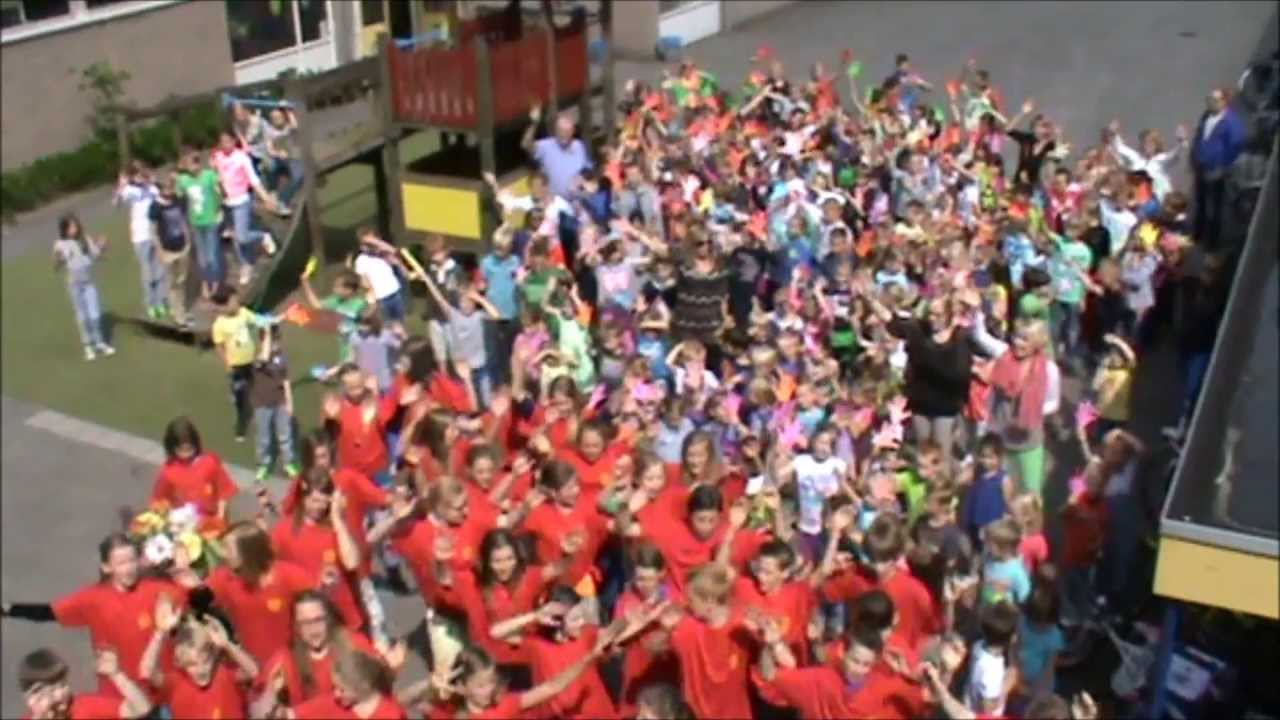 Lipdub Het Kompas afscheid groep 8 2012 2013