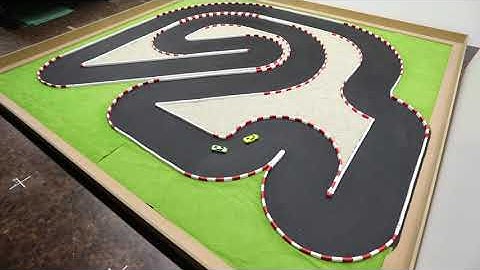 Autonomous wheel-to-wheel racing using game theory