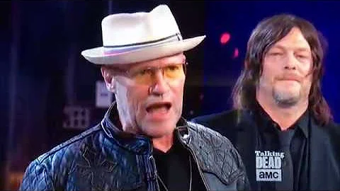 Merle Dixon ( Michael Rooker) Flicks Off Live TV S...