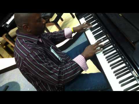 NAMM 2011 Glen Stewart at the Mason & Hamlin piano...