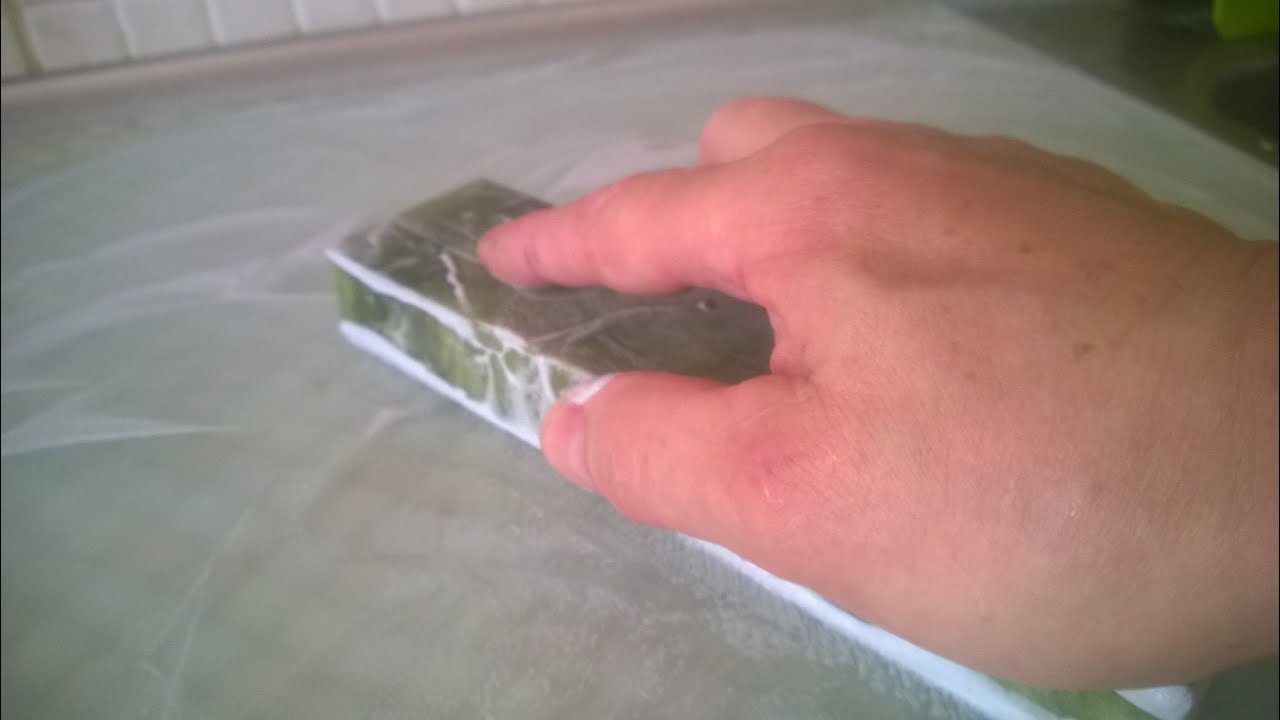 Доводка бритвы на китайском  камне  типа Агат