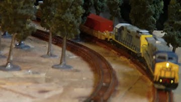 N Scale CSX Intermodal
