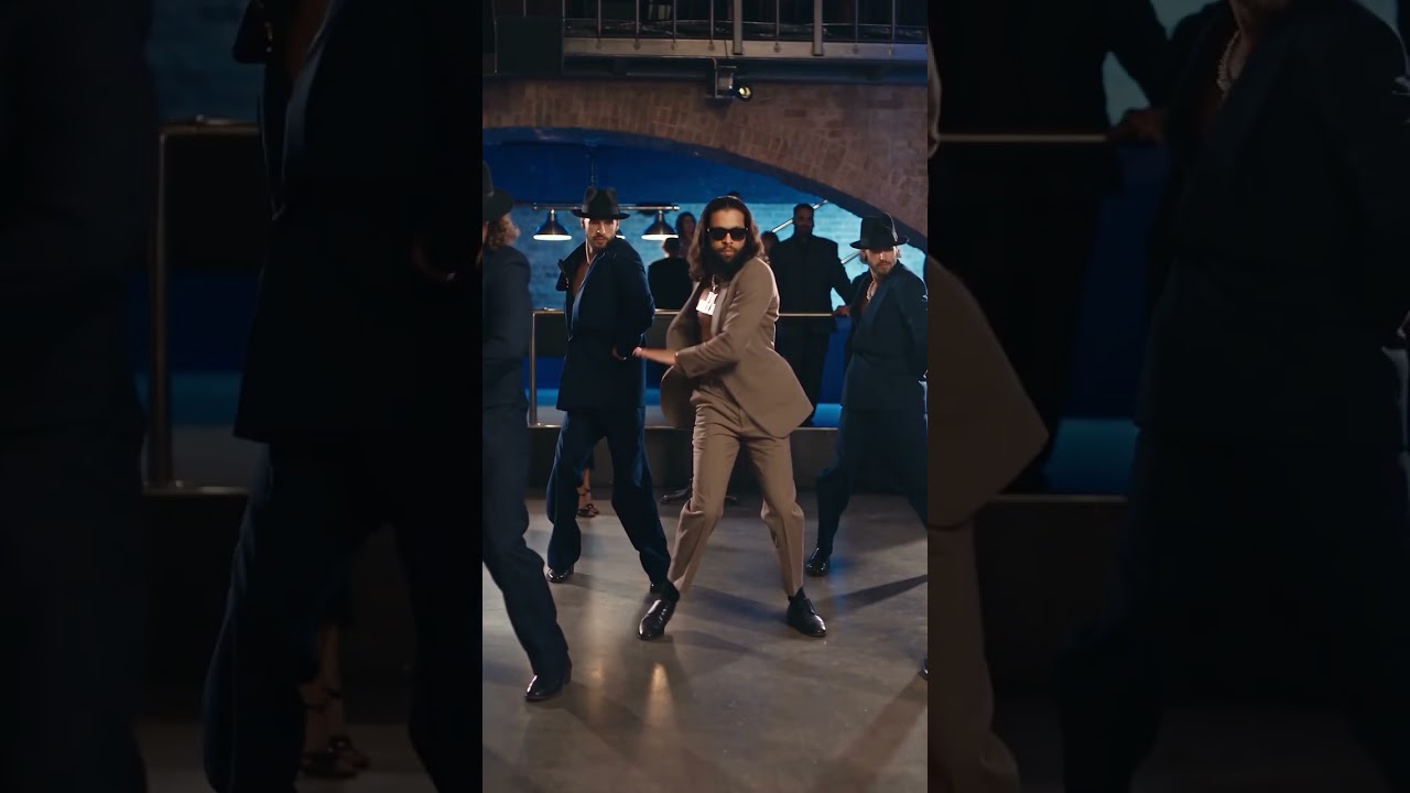 Hit the Smooth Criminal Lean 😭🕺 #viral #SmoothCriminal #AIVideo #AICreator #Comedy