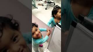 Mi Sobrina Que Linda