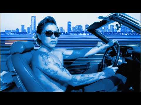 Michelle Maciel - Footprints (Lyric Video)