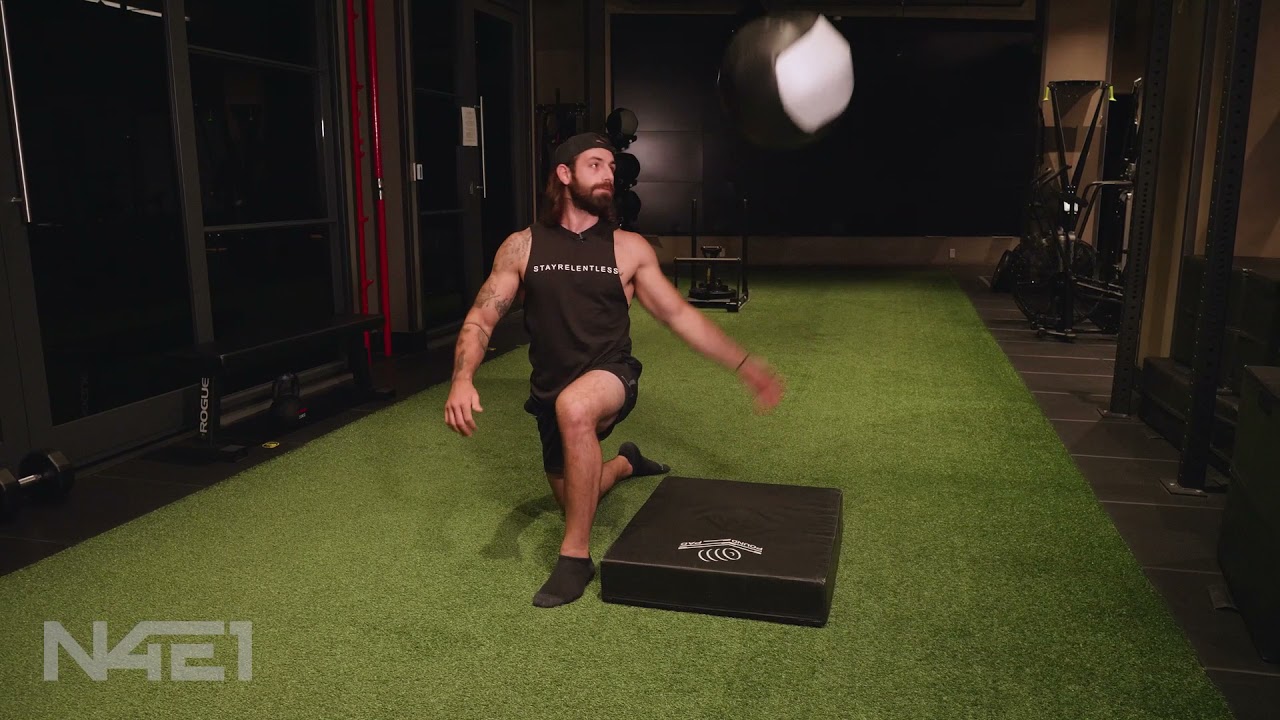 Half Kneeling Med Ball Slams YouTube