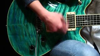 QsicT39s Guitar Arc STD Quilt Bora Bora Blue