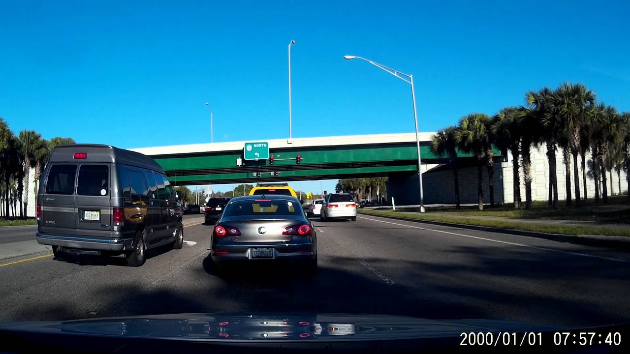 G1W-C Dashcam Sample