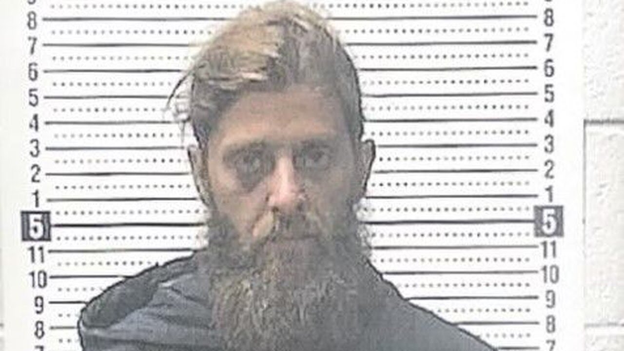 Man arrested for stealing travel trailer - YouTube